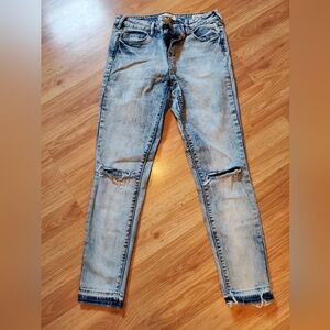 Mid rise bullhead jeans